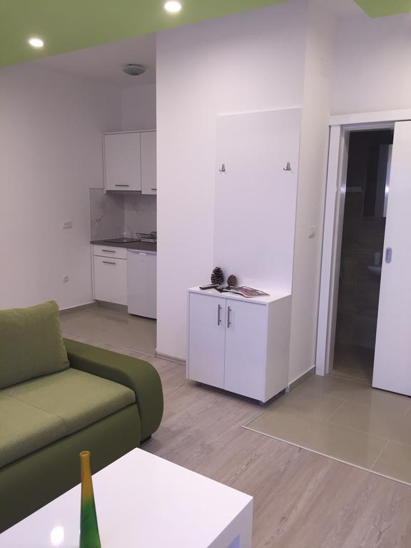 Apartment Brno Pula Buitenkant foto